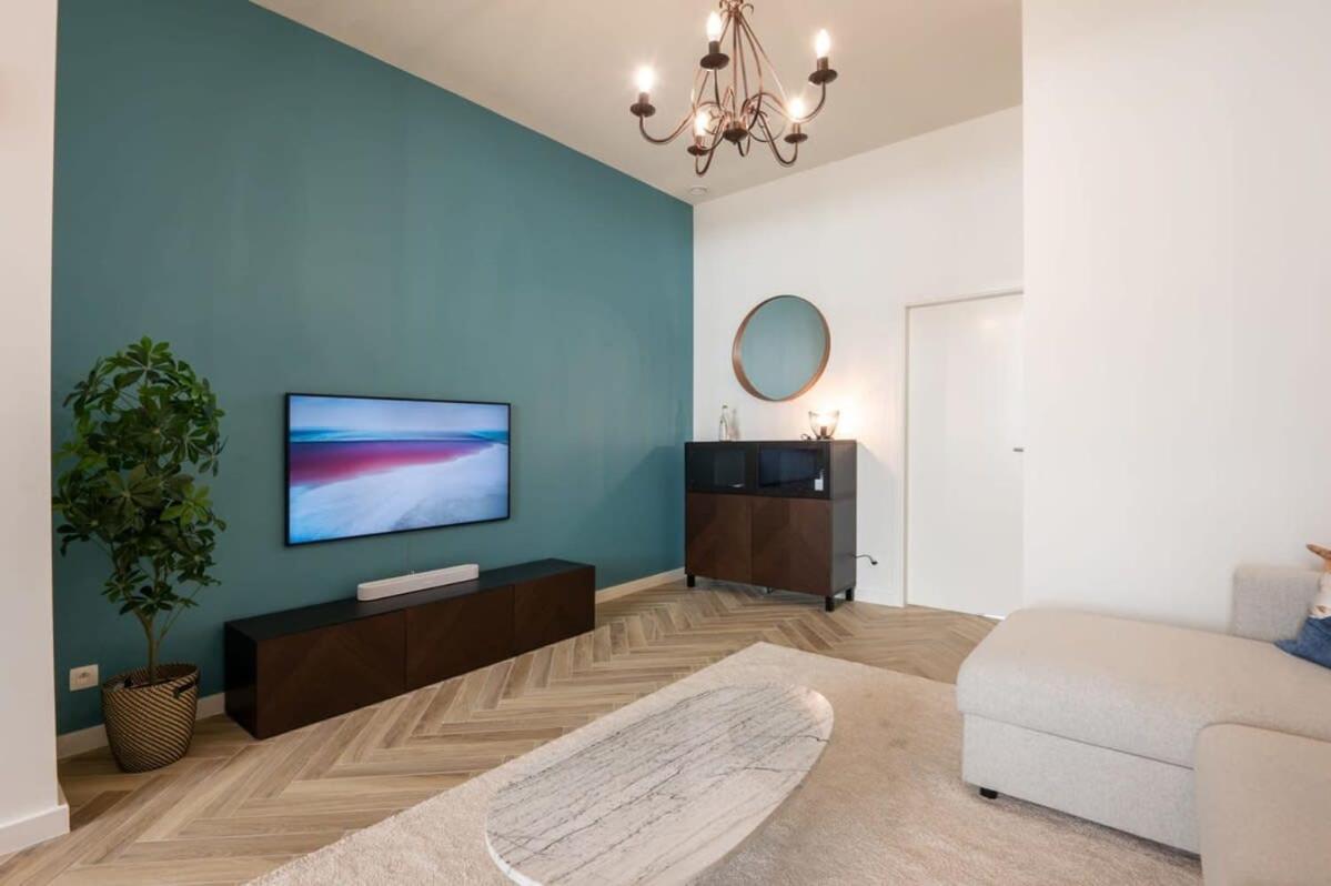Appartement Beautiful Renovated In An Authentic Building *